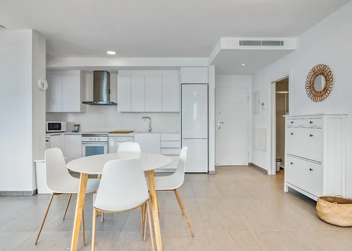 Infinium 12b Apartment *